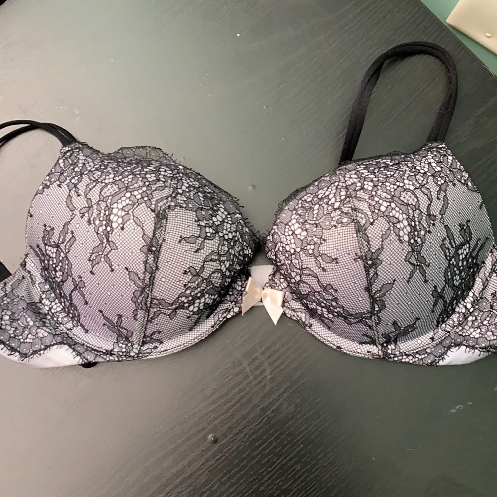 Victoria’s Secret bra